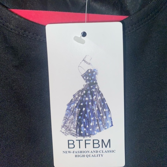 NWT SUPER CUTE BLACK FITTED DRESS - Picture 5 of 5